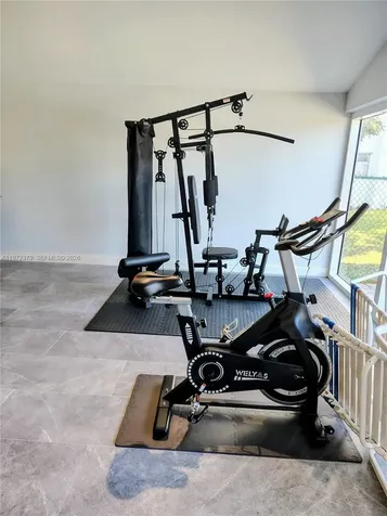 7501 NW 16th Street Plantation FL 33313