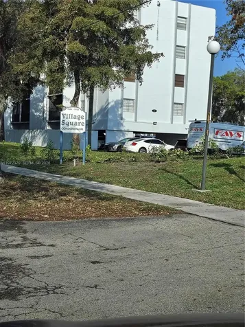 7501 NW 16th Street Plantation FL 33313