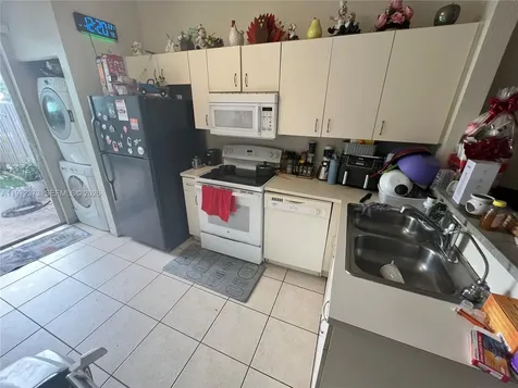 45 SW 14 Te Homestead FL 33030