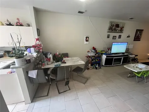 45 SW 14 Te Homestead FL 33030