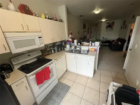 45 SW 14 Te Homestead FL 33030