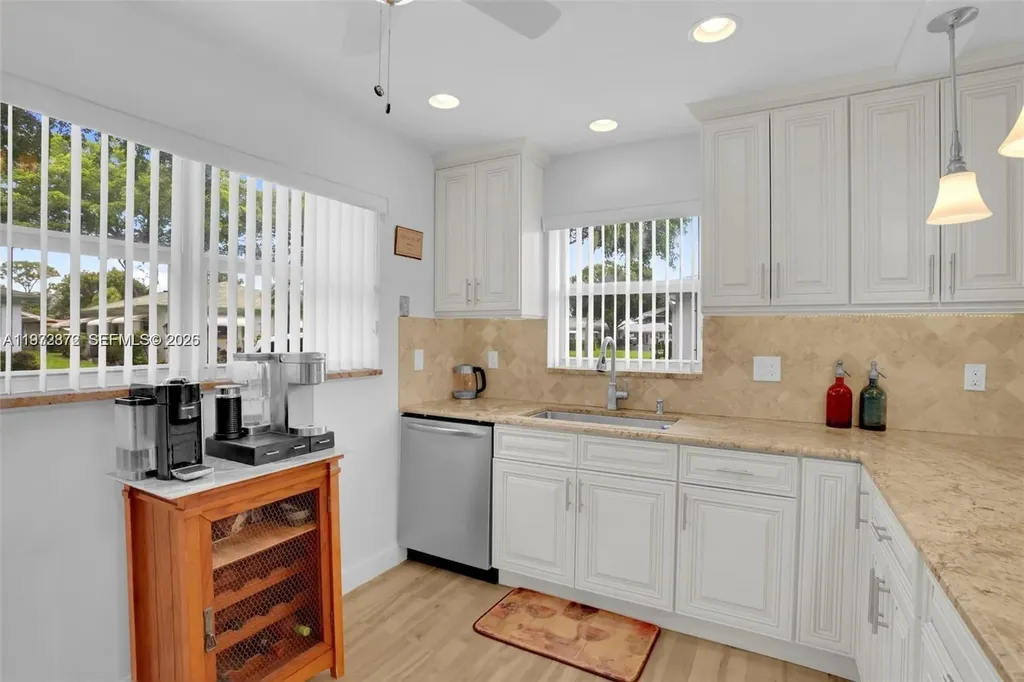 841 Meadowlark Lane Delray Beach FL 33445