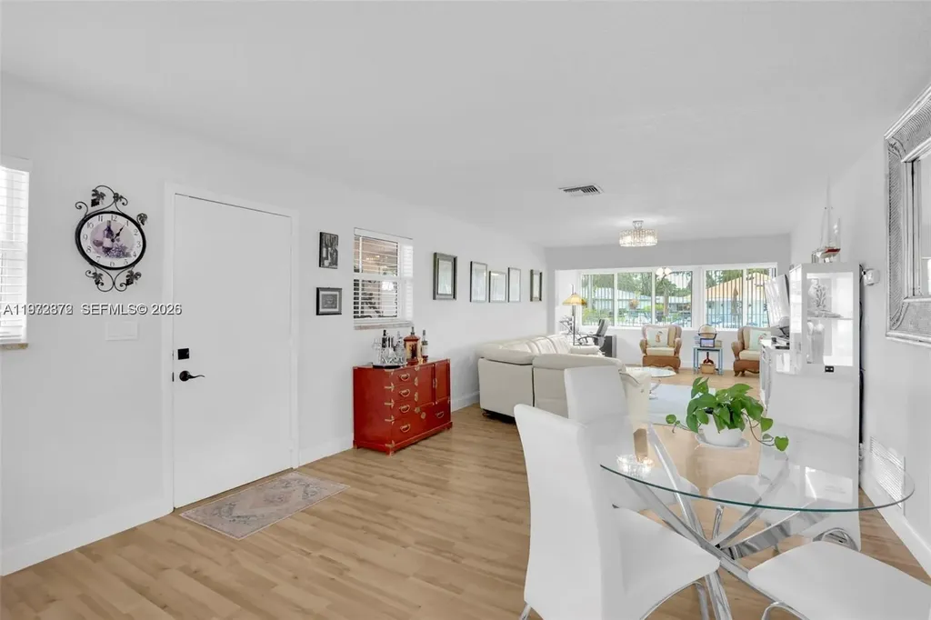 841 Meadowlark Lane Delray Beach FL 33445