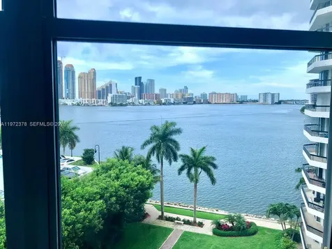 3600 Mystic Pointe Drive Aventura FL 33180