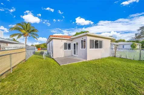 11020 NE 10th Avenue Biscayne Park FL 33161