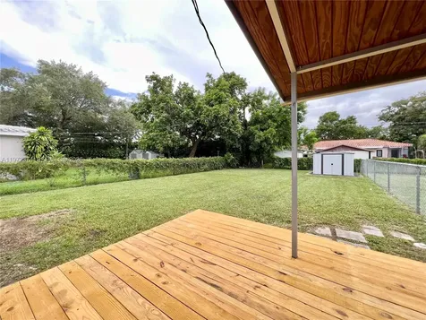 11020 NE 10th Avenue Biscayne Park FL 33161