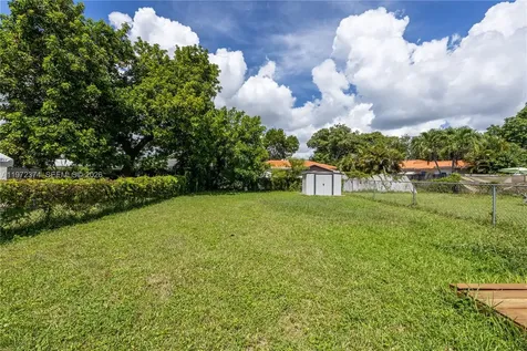 11020 NE 10th Avenue Biscayne Park FL 33161