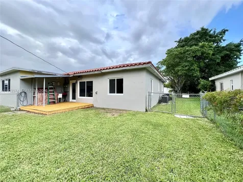 11020 NE 10th Avenue Biscayne Park FL 33161