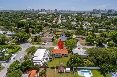 11020 NE 10th Avenue Biscayne Park FL 33161