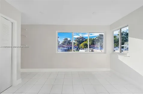 11020 NE 10th Avenue Biscayne Park FL 33161