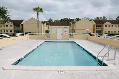 13820 SW 112th Street Miami FL 33186