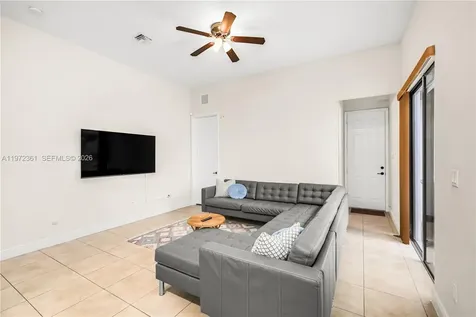 3700 NW 84th Way Cooper City FL 33024
