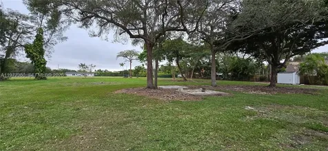 6500 SW 82nd Avenue Miami FL 33143