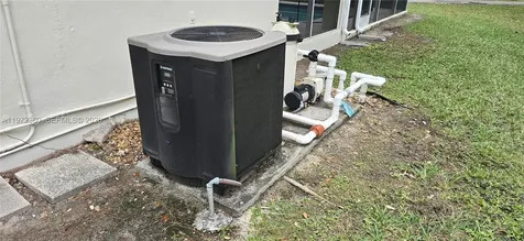 6500 SW 82nd Avenue Miami FL 33143