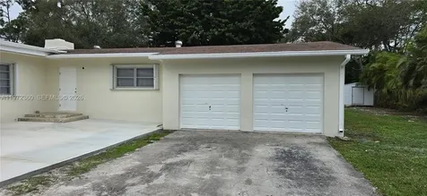 6500 SW 82nd Avenue Miami FL 33143