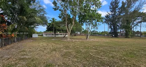 6500 SW 82nd Avenue Miami FL 33143