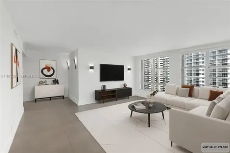 5660 Collins Avenue Miami Beach FL 33140