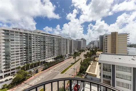 5660 Collins Avenue Miami Beach FL 33140