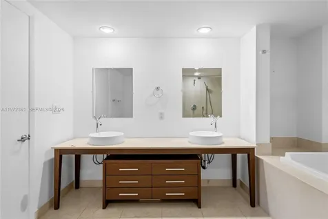 495 Brickell Avenue Miami FL 33131