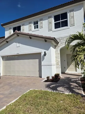 2741 SE 24th Court Homestead FL 33035