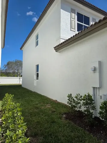 2741 SE 24th Court Homestead FL 33035