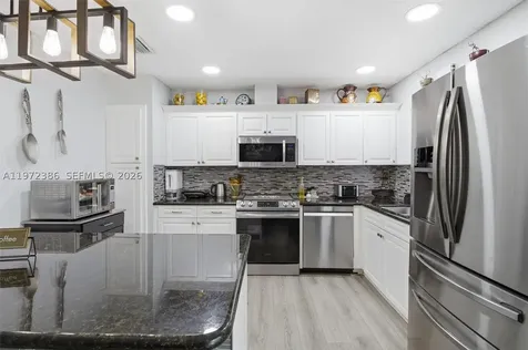 431 S Old Hiatus Road Plantation FL 33325