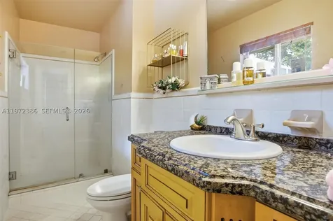 431 S Old Hiatus Road Plantation FL 33325