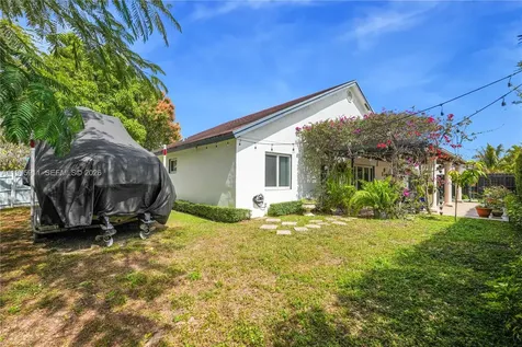 14360 SW 156th Terrace Miami FL 33177