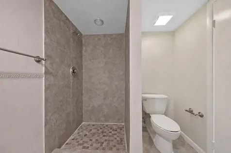 2206 22nd Way West Palm Beach FL 33407