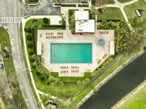 2206 22nd Way West Palm Beach FL 33407
