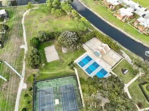 2206 22nd Way West Palm Beach FL 33407