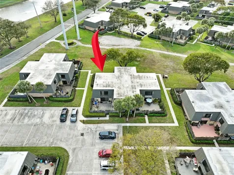 2206 22nd Way West Palm Beach FL 33407