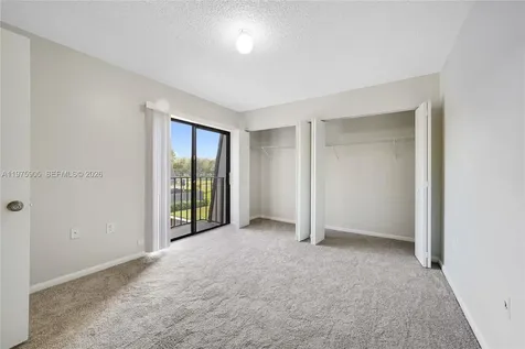 2206 22nd Way West Palm Beach FL 33407