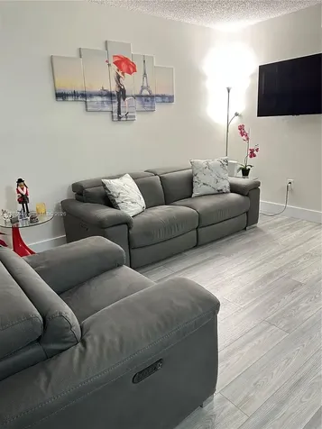 2055 SW 122nd Avenue Miami FL 33175