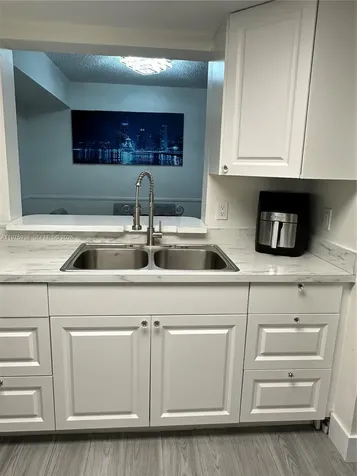 2055 SW 122nd Avenue Miami FL 33175