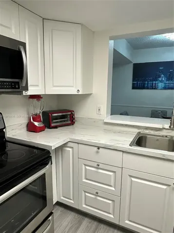 2055 SW 122nd Avenue Miami FL 33175