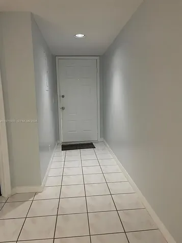 1110 SW 125th Avenue Pembroke Pines FL 33027