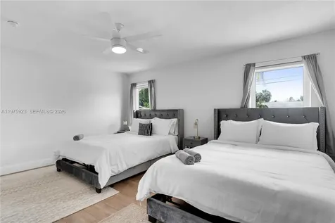 617 NW 30th Court Wilton Manors FL 33311
