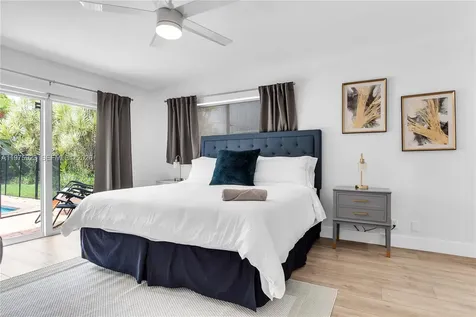 617 NW 30th Court Wilton Manors FL 33311