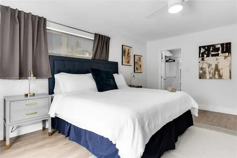 617 NW 30th Court Wilton Manors FL 33311