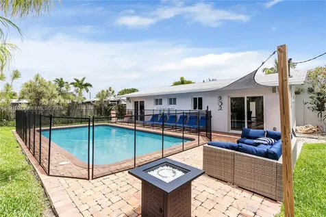 617 NW 30th Court Wilton Manors FL 33311