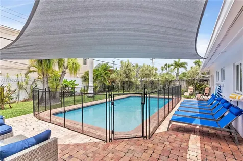 617 NW 30th Court Wilton Manors FL 33311