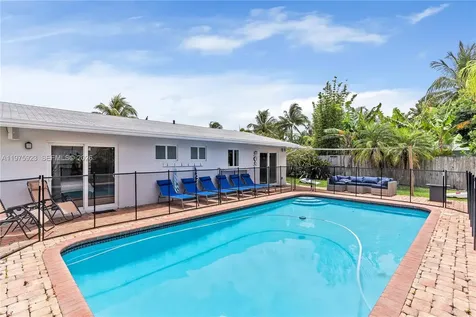 617 NW 30th Court Wilton Manors FL 33311