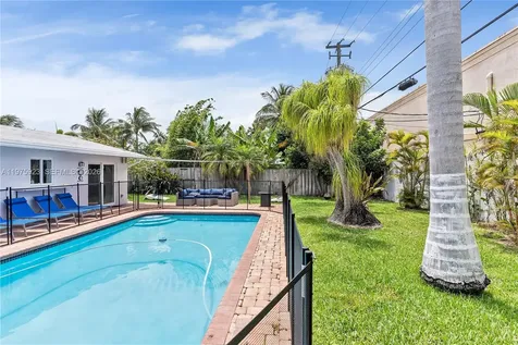 617 NW 30th Court Wilton Manors FL 33311