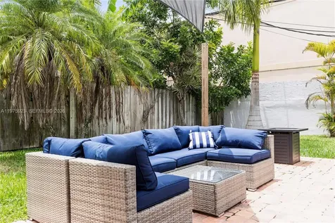 617 NW 30th Court Wilton Manors FL 33311