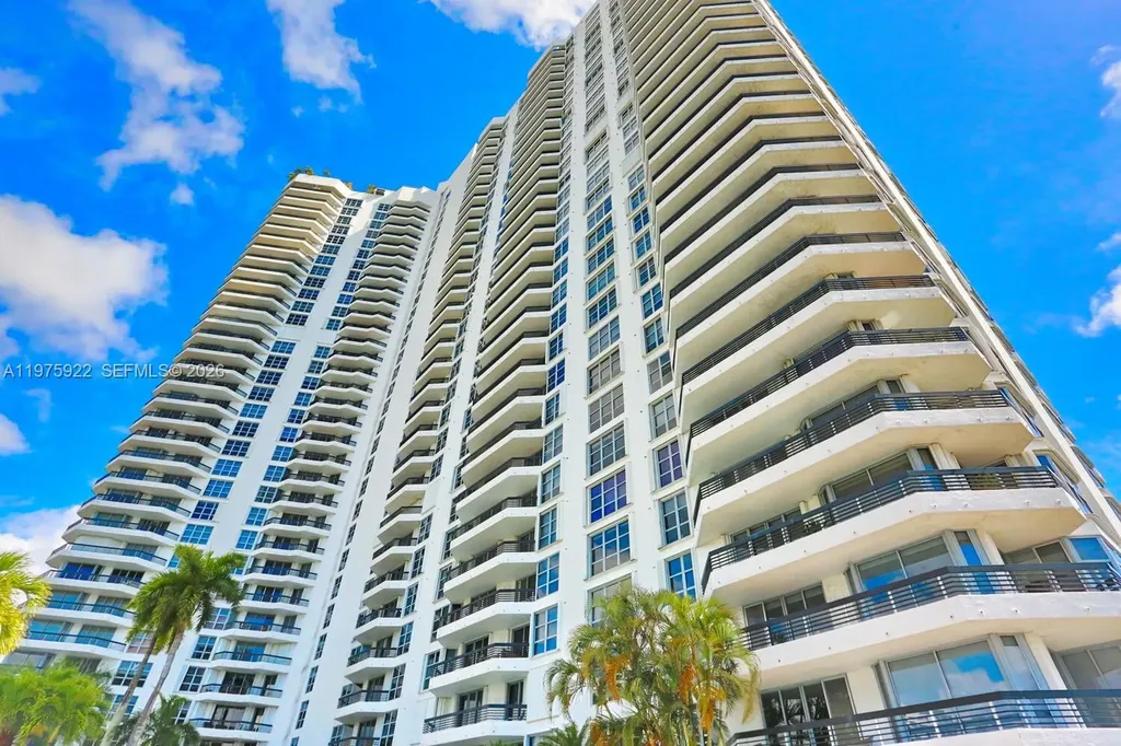 3530 Mystic Pointe Drive Aventura FL 33180