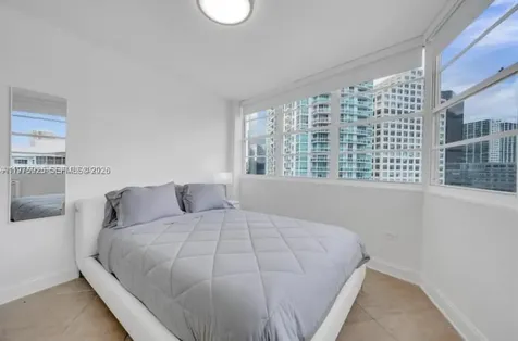 999 Brickell Bay Drive Miami FL 33131