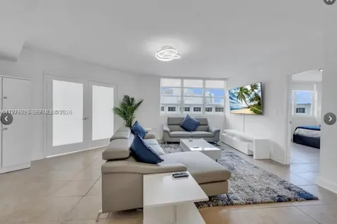 999 Brickell Bay Drive Miami FL 33131