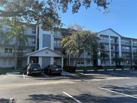 1300 SW 125th Avenue Pembroke Pines FL 33027