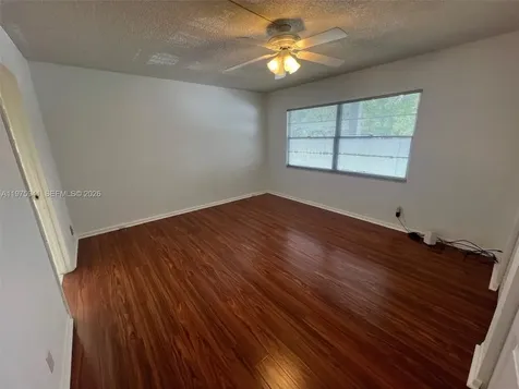 1300 SW 125th Avenue Pembroke Pines FL 33027
